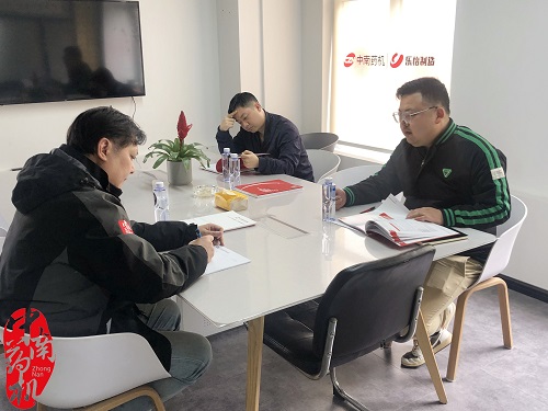 实地考察增了解 加强交流促合作——客户到公司进行实地考察交流